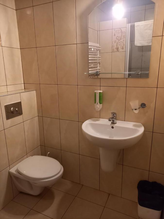 Dworek Staropolski Poznań Eksteriør billede